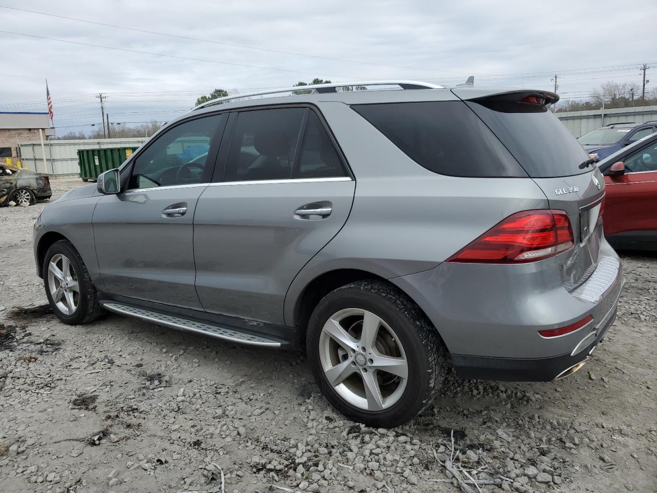 2016 Mercedes-Benz GLE - Image 2