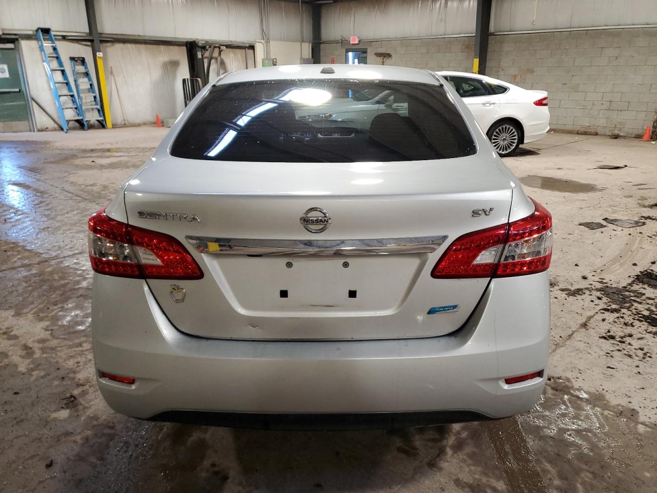 2013 Nissan Sentra - Image 6