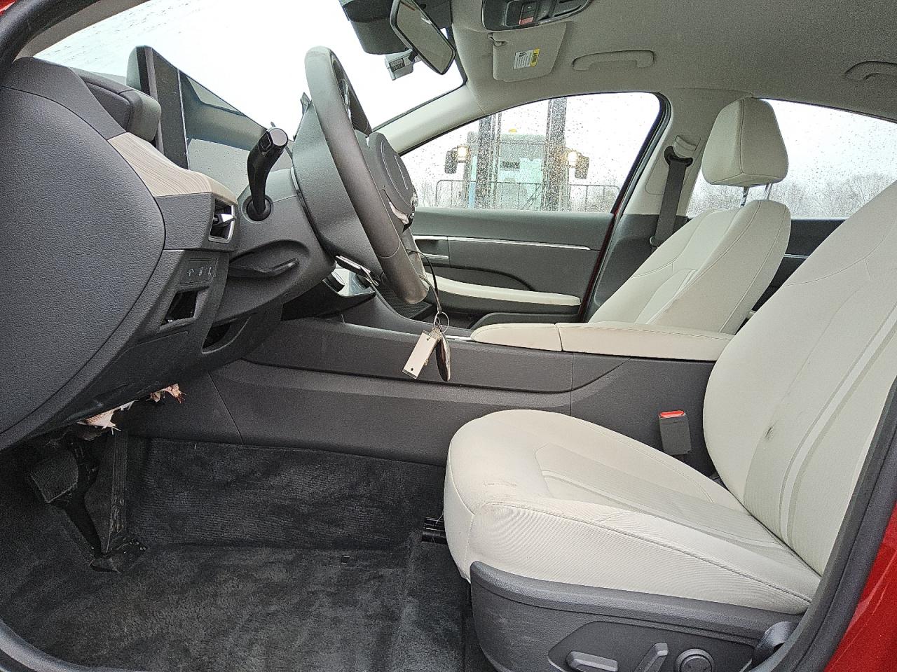 2024 Hyundai Sonata - Image 7
