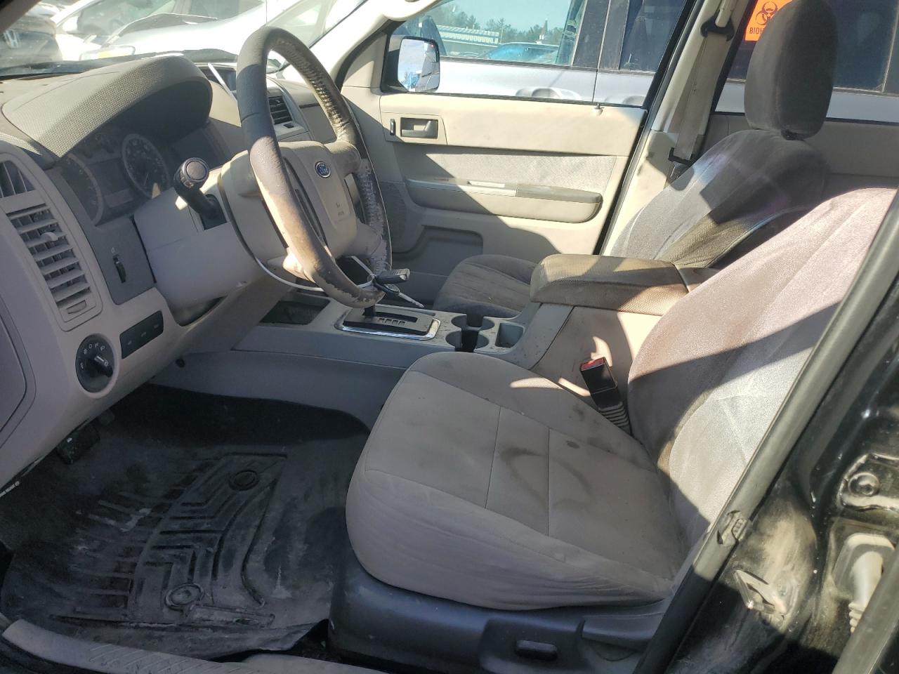 2010 Ford Escape - Image 7