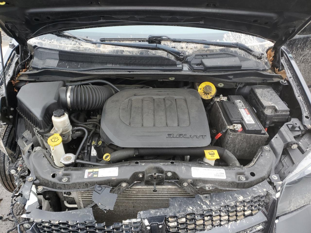 2019 Dodge Caravan - Image 11