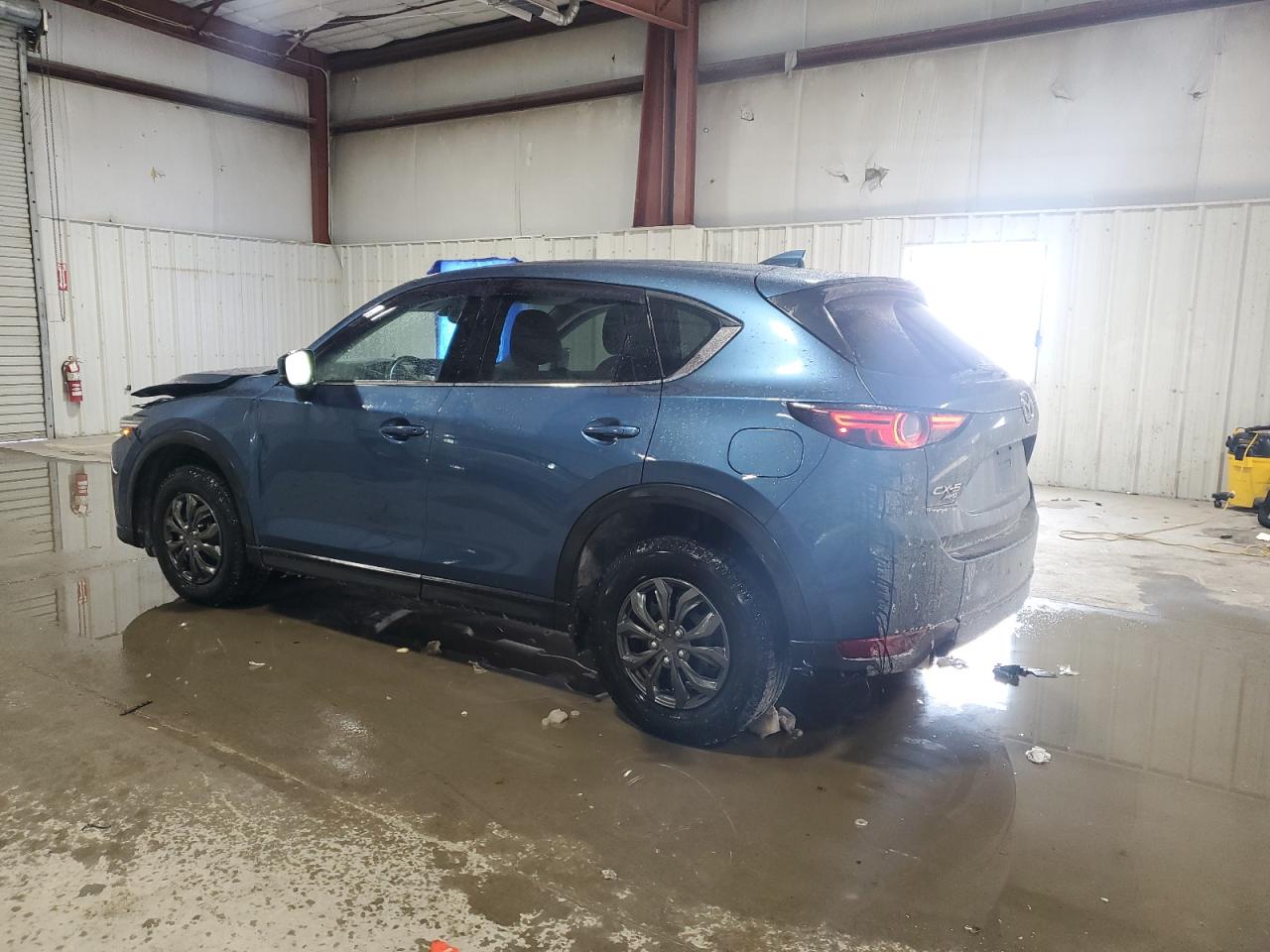 2018 Mazda CX-5 - Image 2