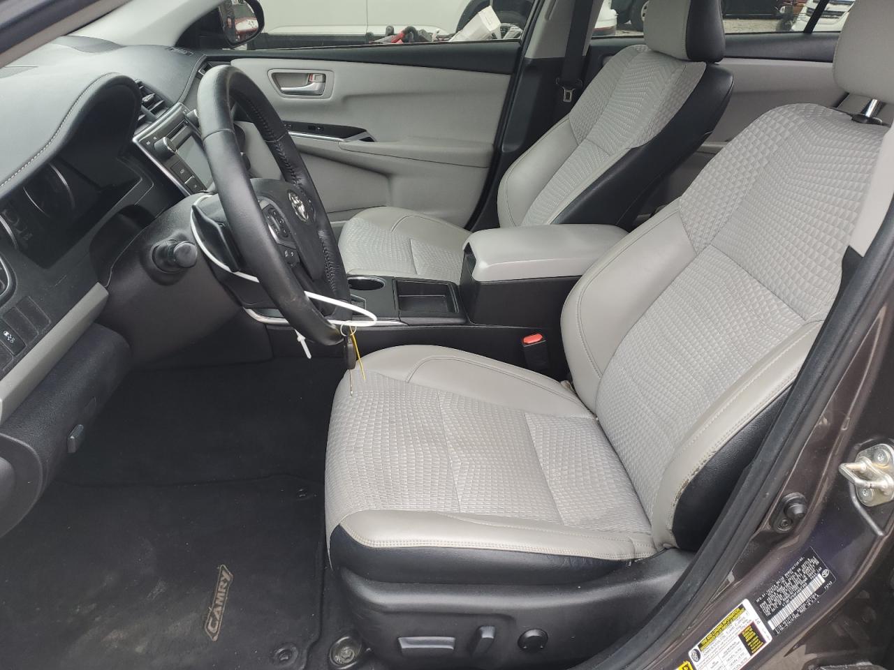 2015 Toyota Camry - Image 7