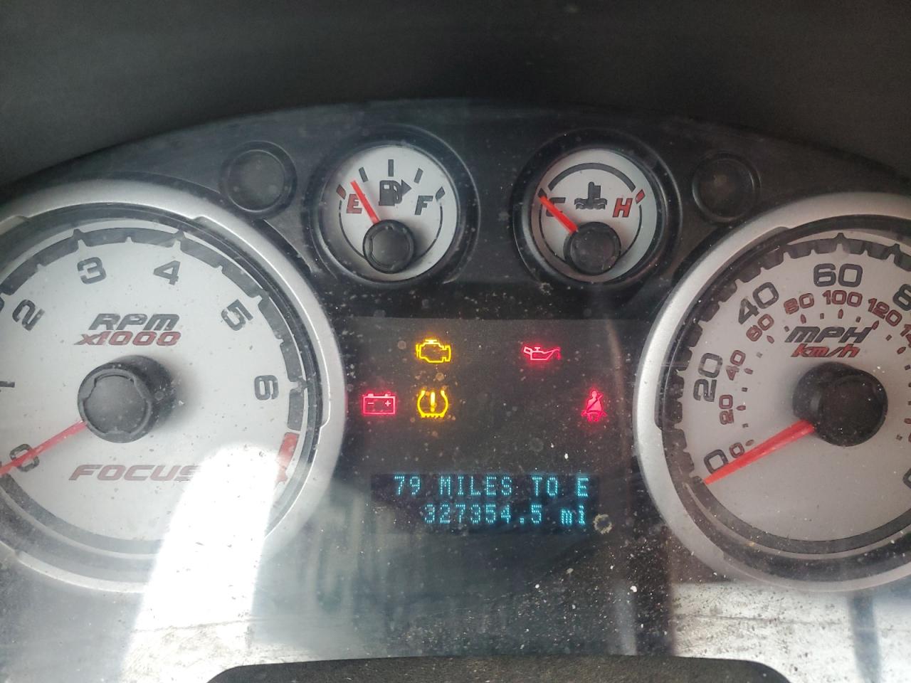 2010 Ford Focus - Image 9