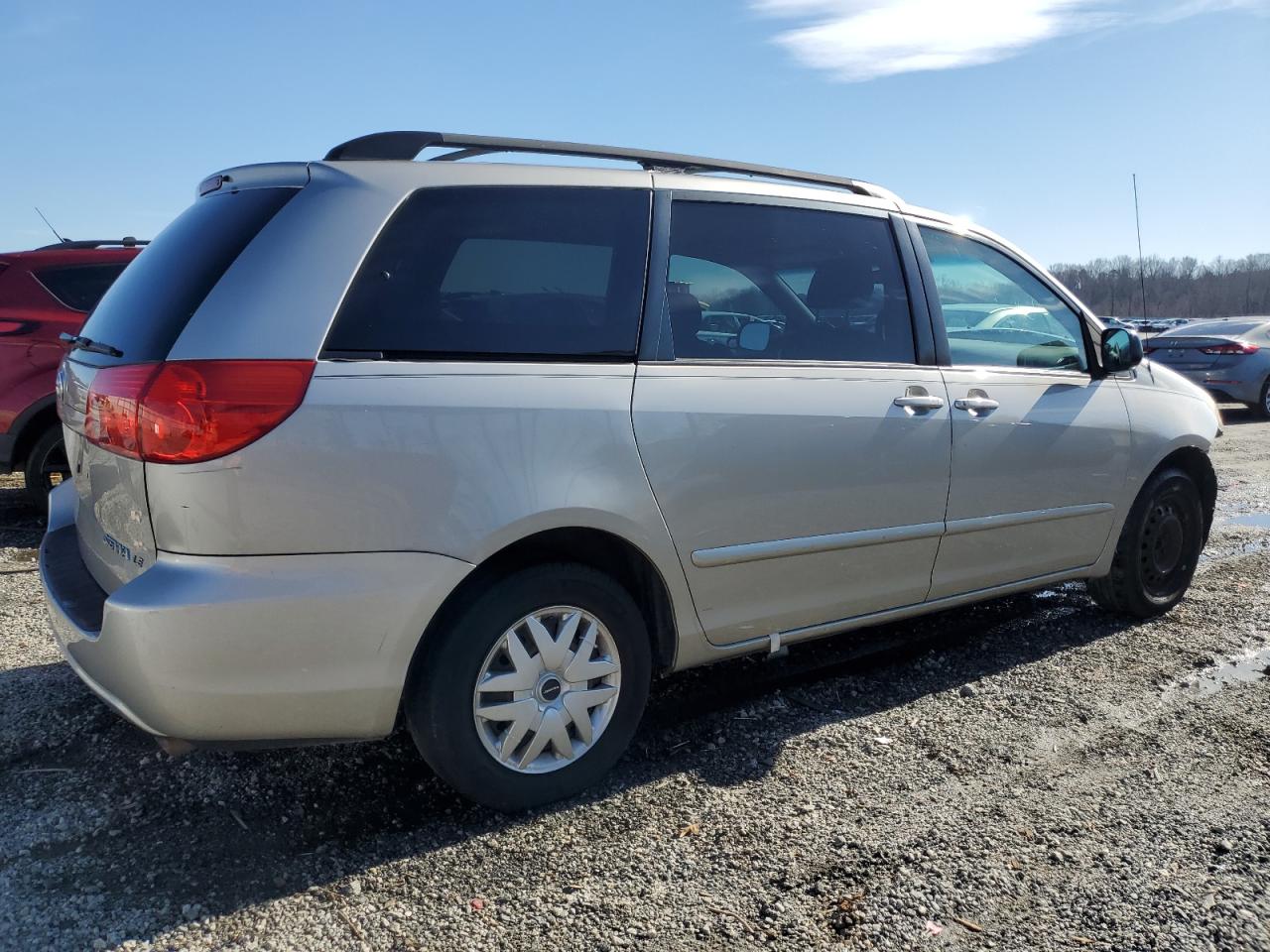 2008 Toyota Sienna - Image 3