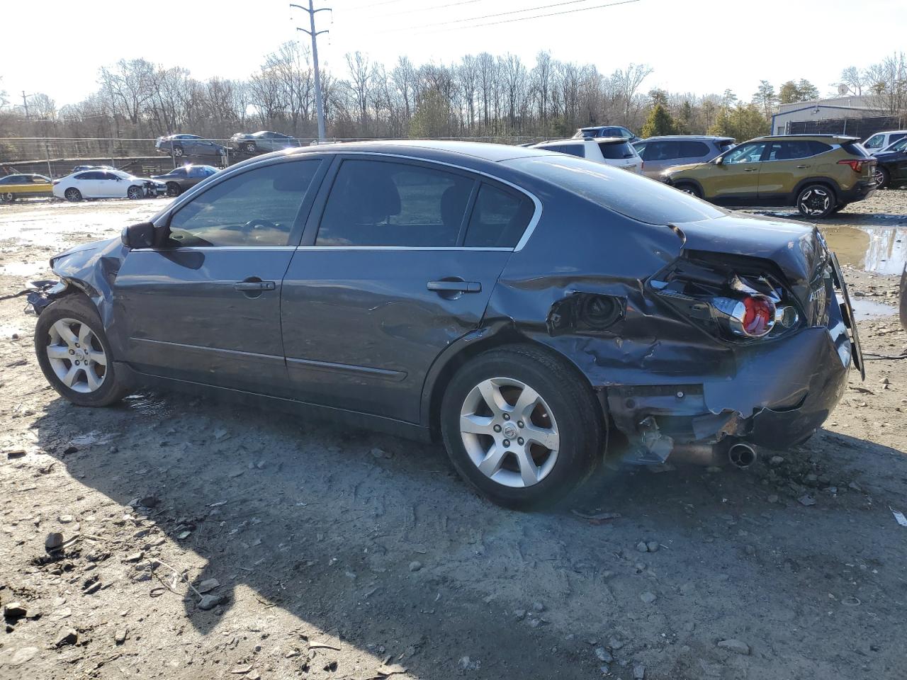 2009 Nissan Altima - Image 2