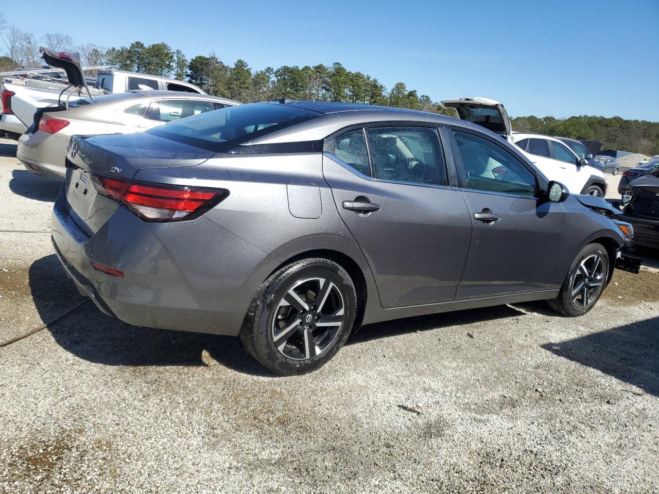 2024 Nissan Sentra - Image 3