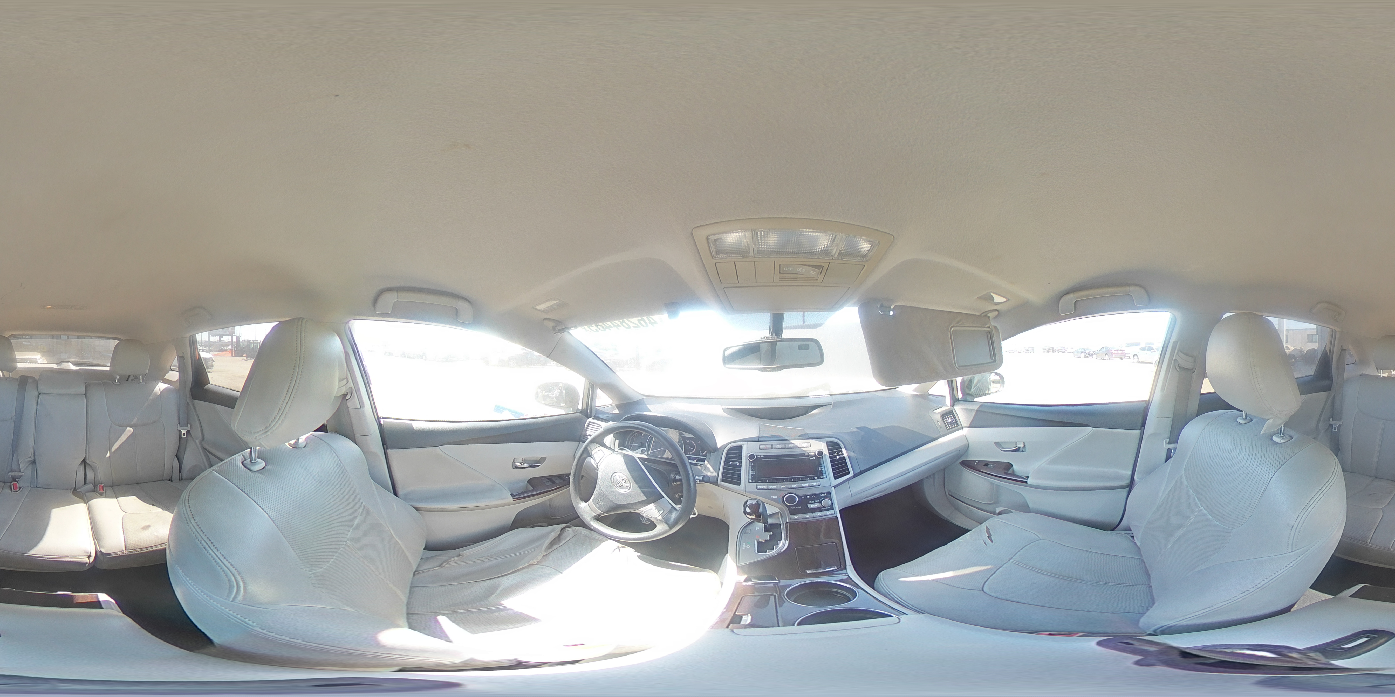 2011 Toyota Venza - Image 14