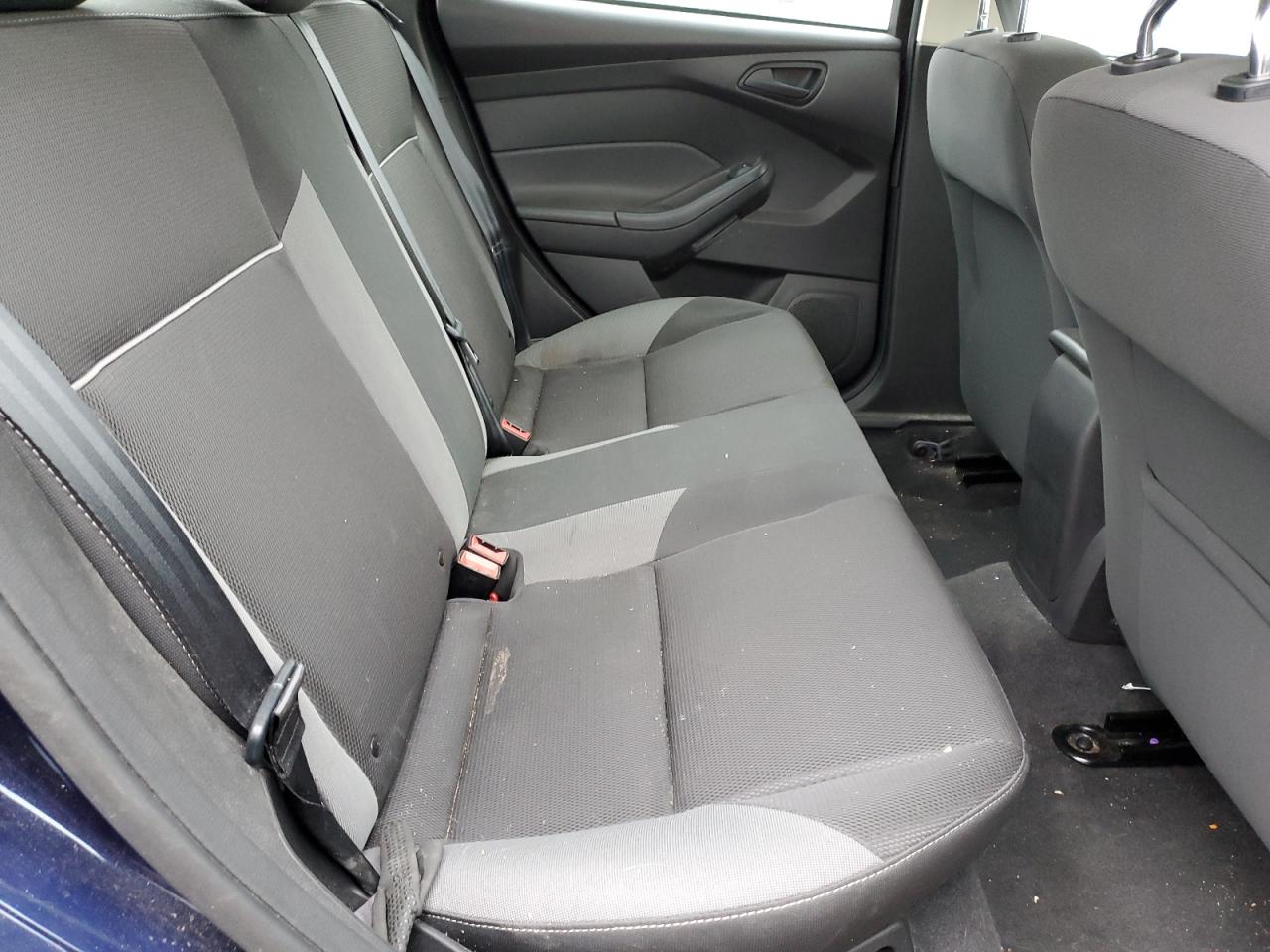 2012 Ford Focus - Image 11