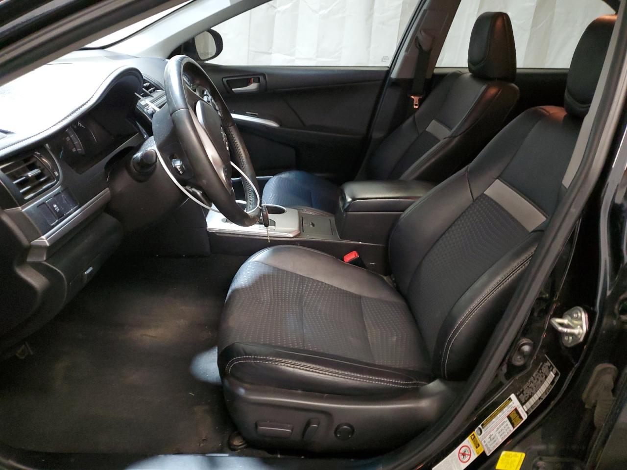 2014 Toyota Camry - Image 7