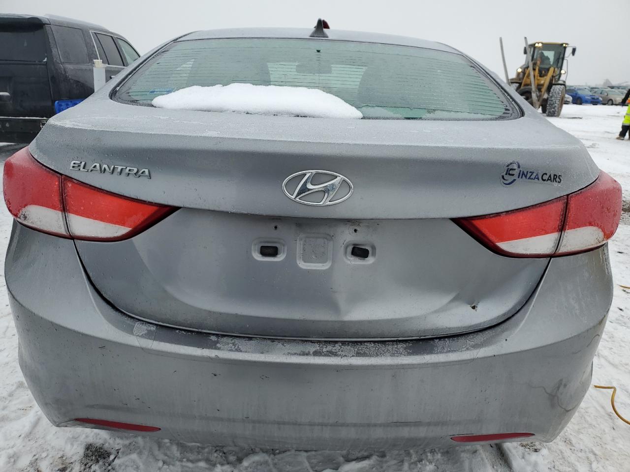 2013 Hyundai Elantra - Image 6