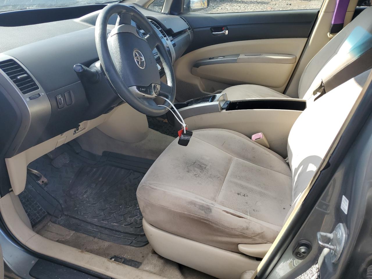 2004 Toyota Prius - Image 7