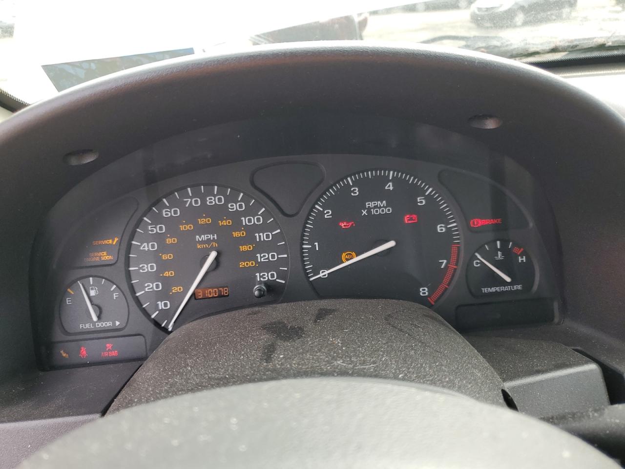 2003 Saturn VUE - Image 9