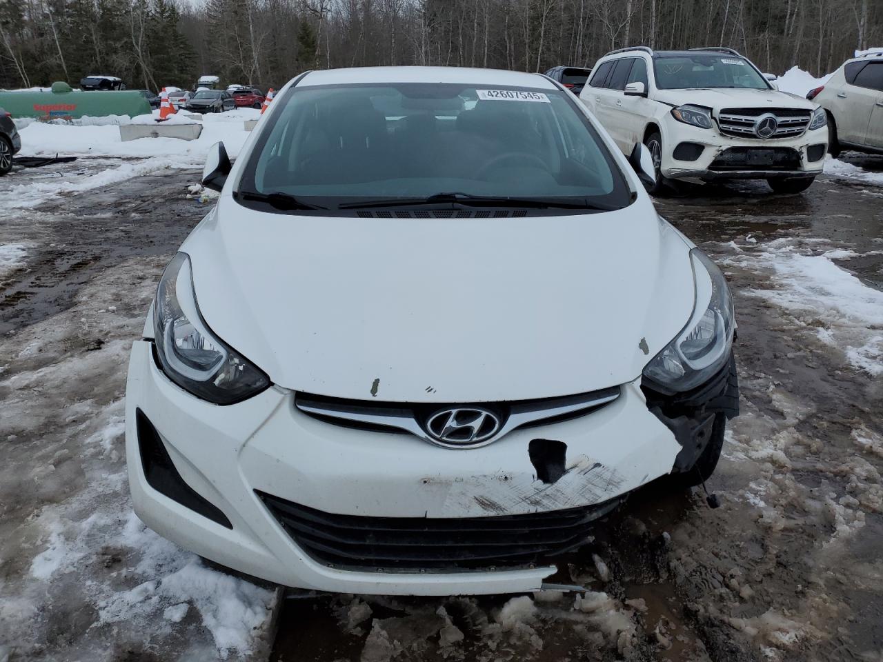 2016 Hyundai Elantra - Image 5
