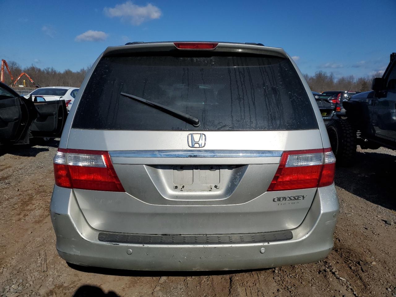 2005 Honda Odyssey - Image 6