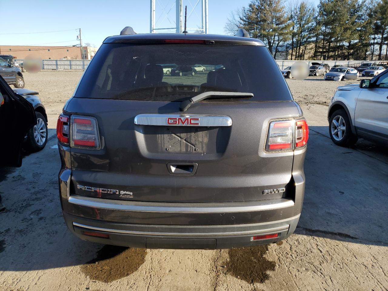 2013 GMC Acadia - Image 6