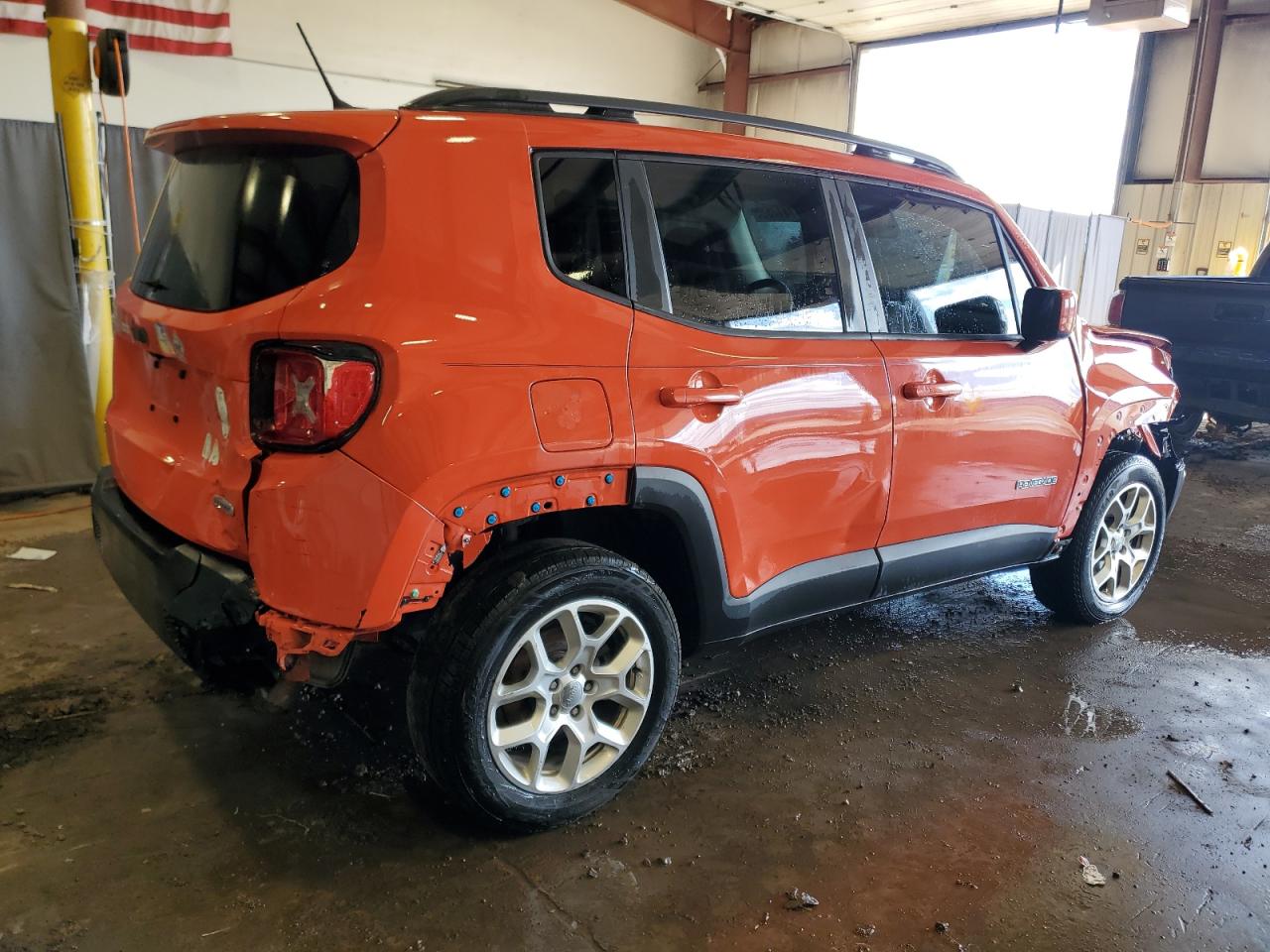 2016 Jeep Renegade - Image 3