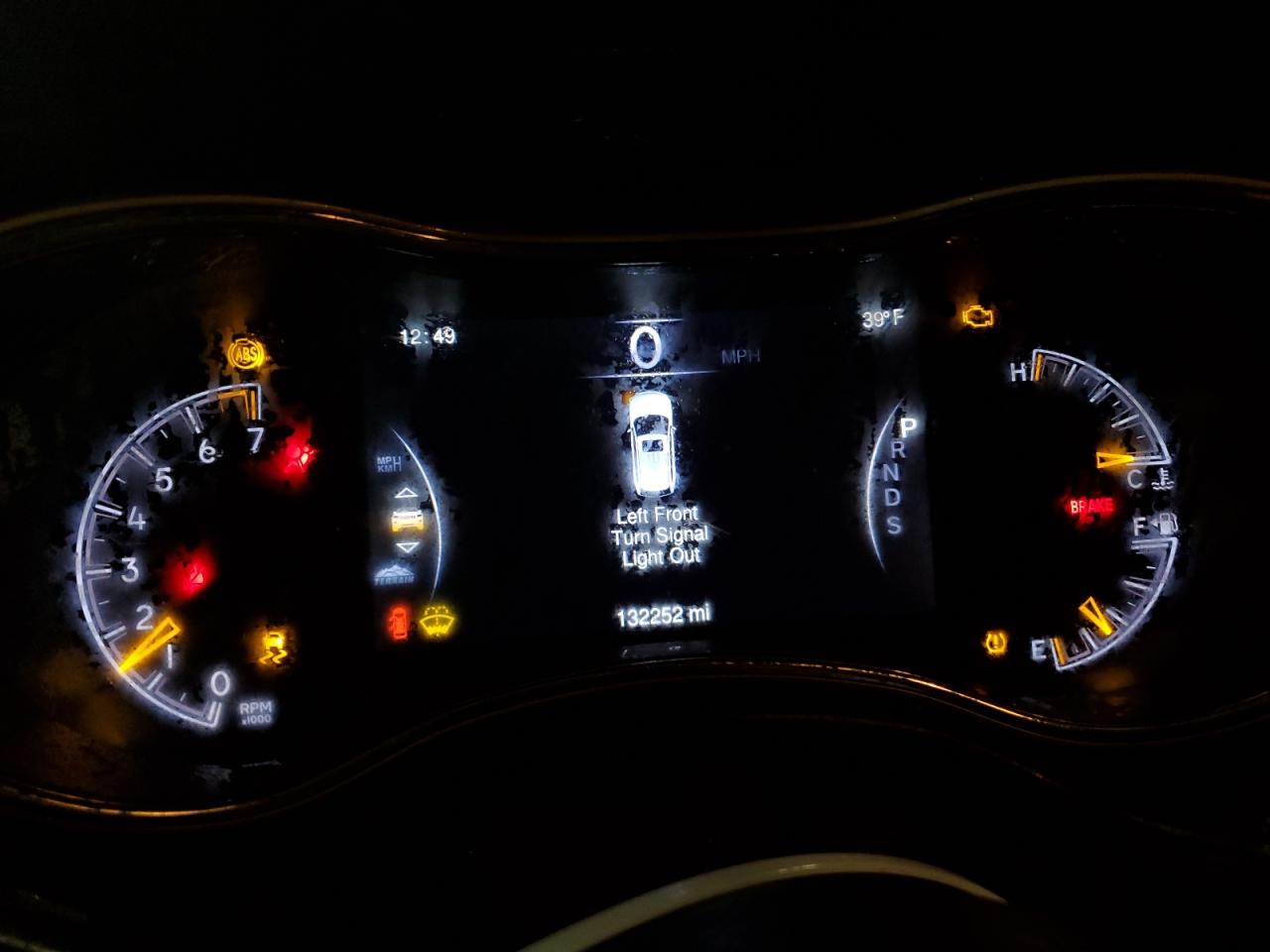 2014 Jeep Grand Cherokee - Image 9