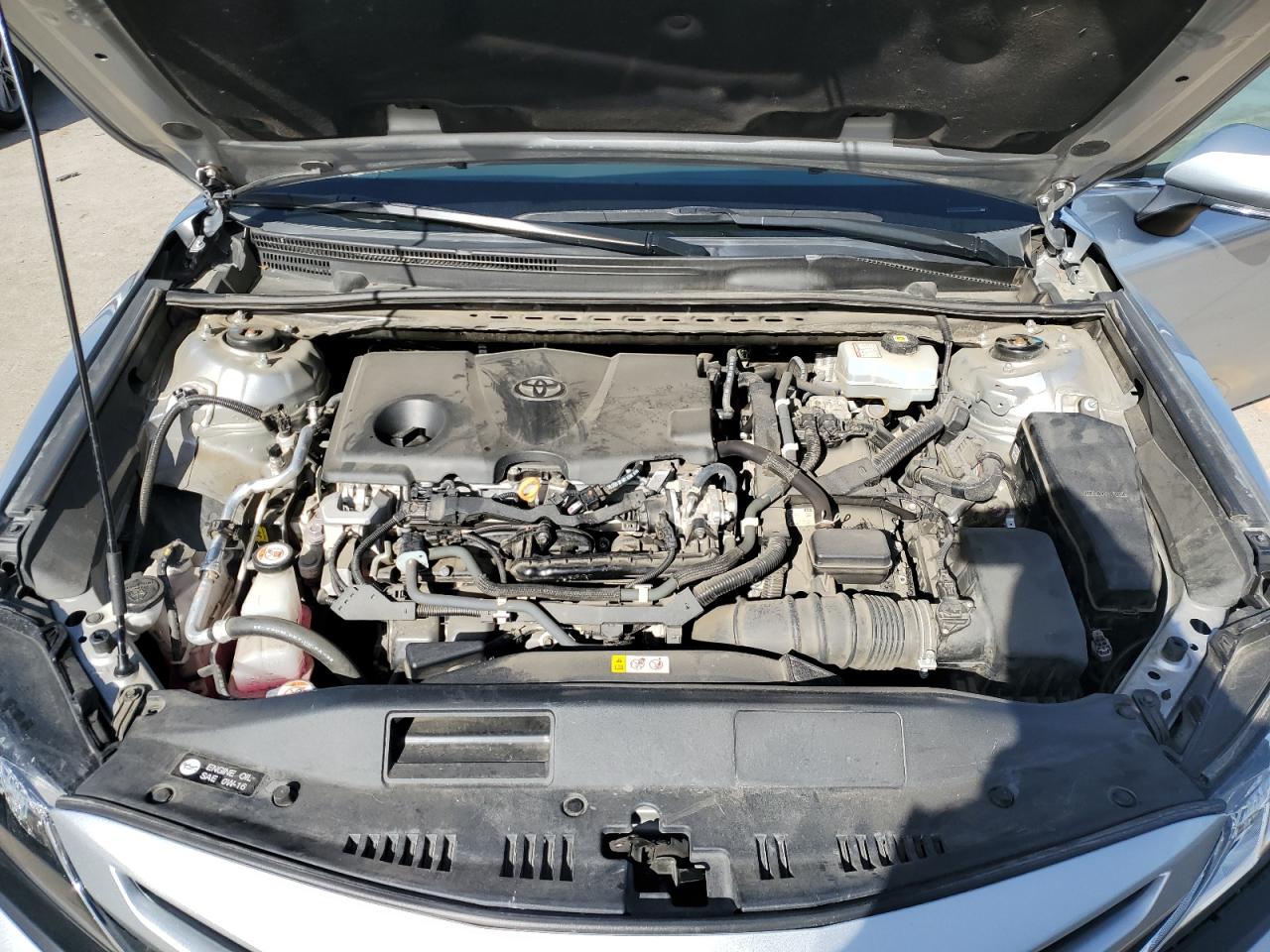 2022 Toyota Camry - Image 11