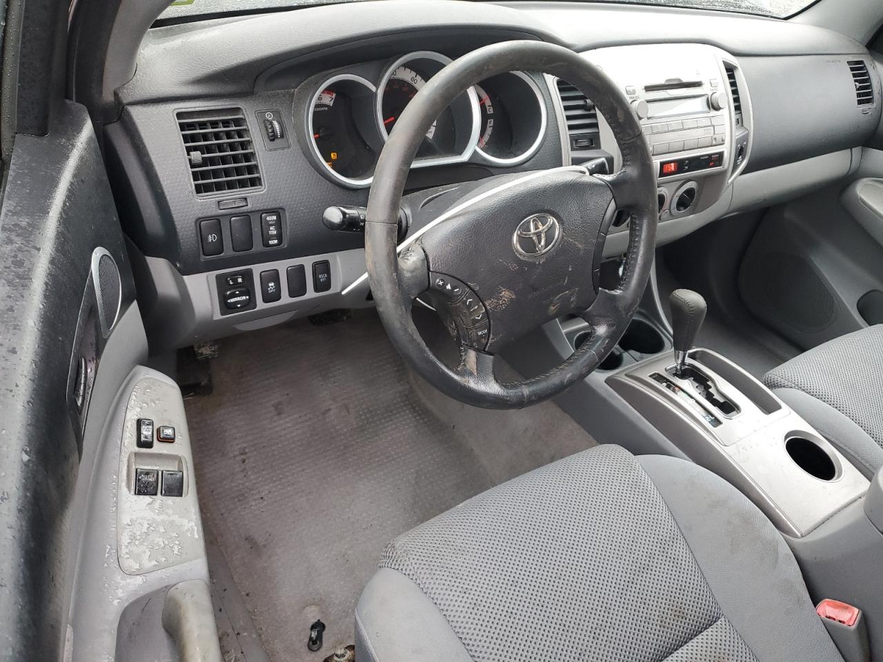 2011 Toyota Tacoma - Image 8
