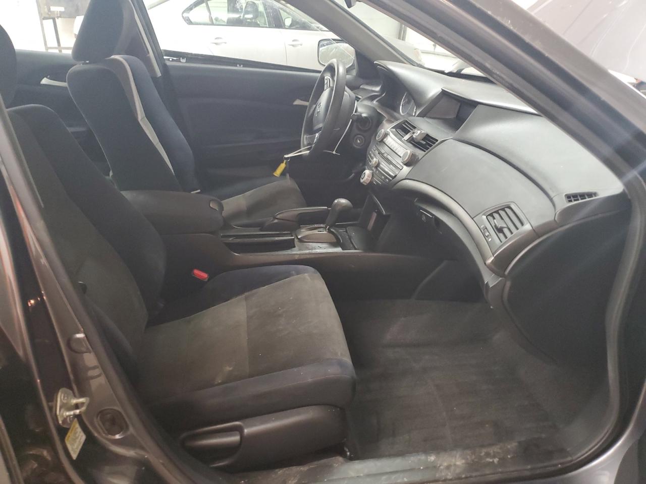 2010 Honda Accord - Image 7