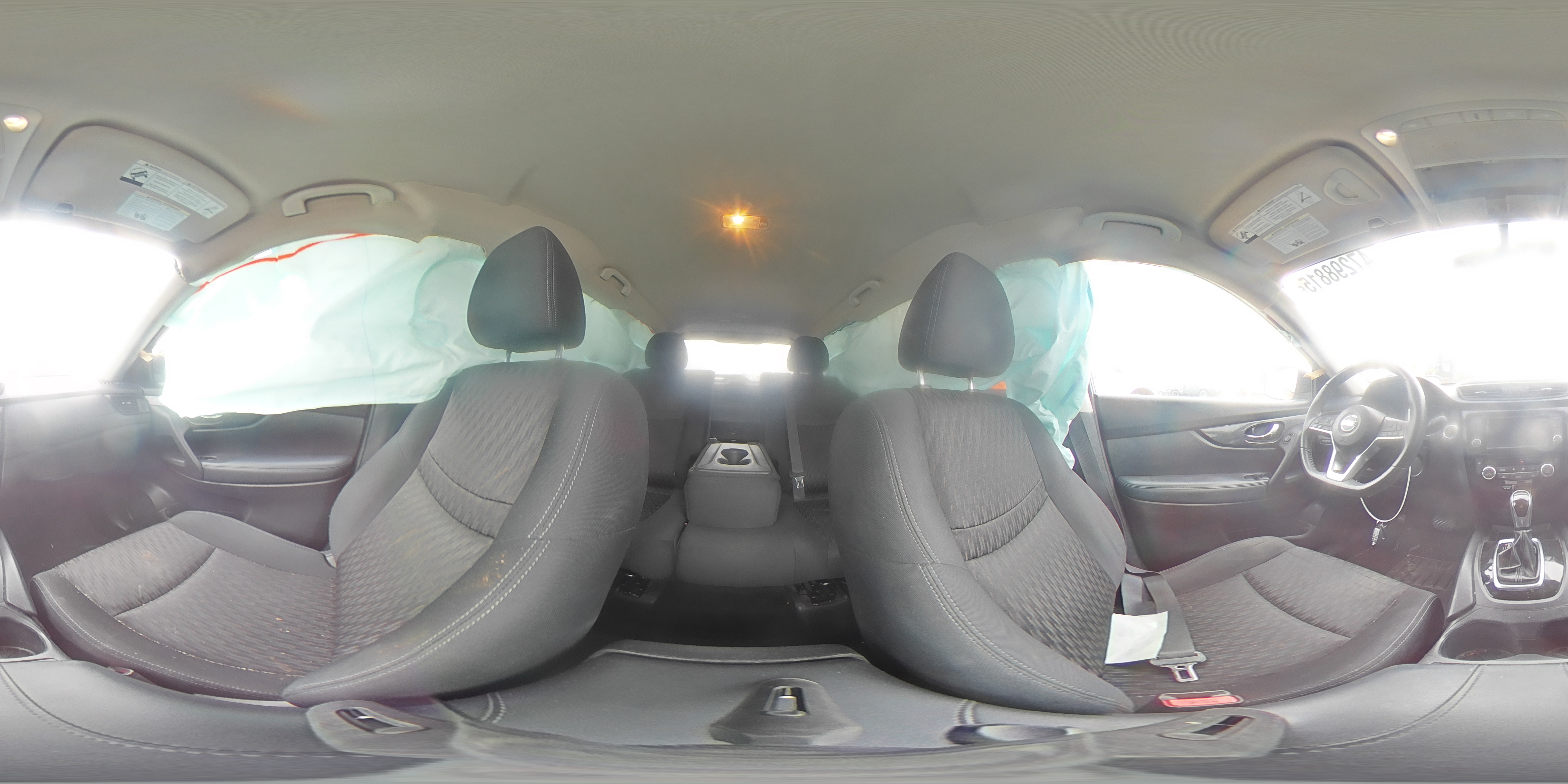 2017 Nissan Rogue - Image 13
