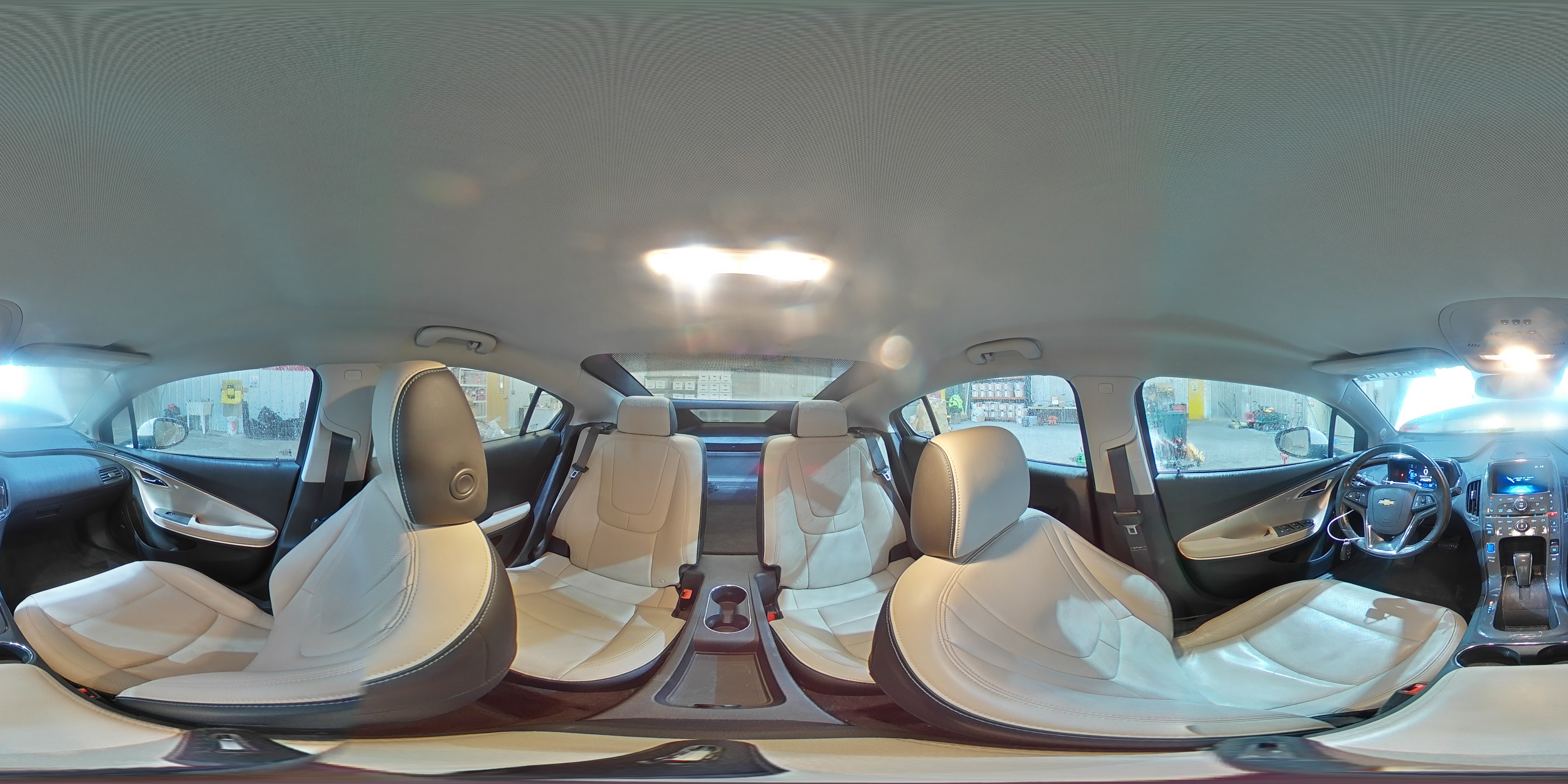 2012 Chevrolet Volt - Image 14