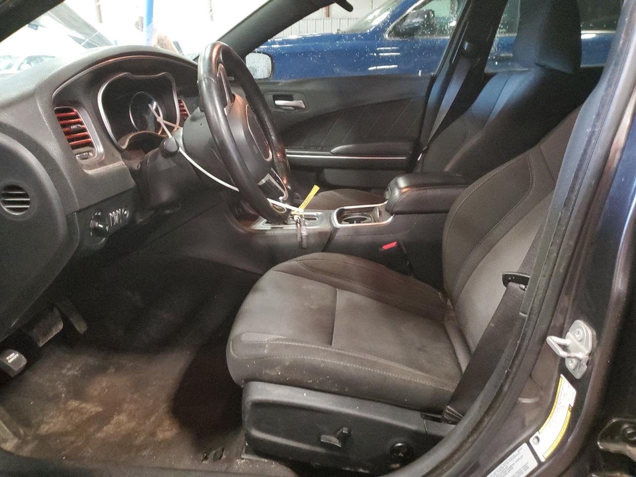 2018 Dodge Charger - Image 7