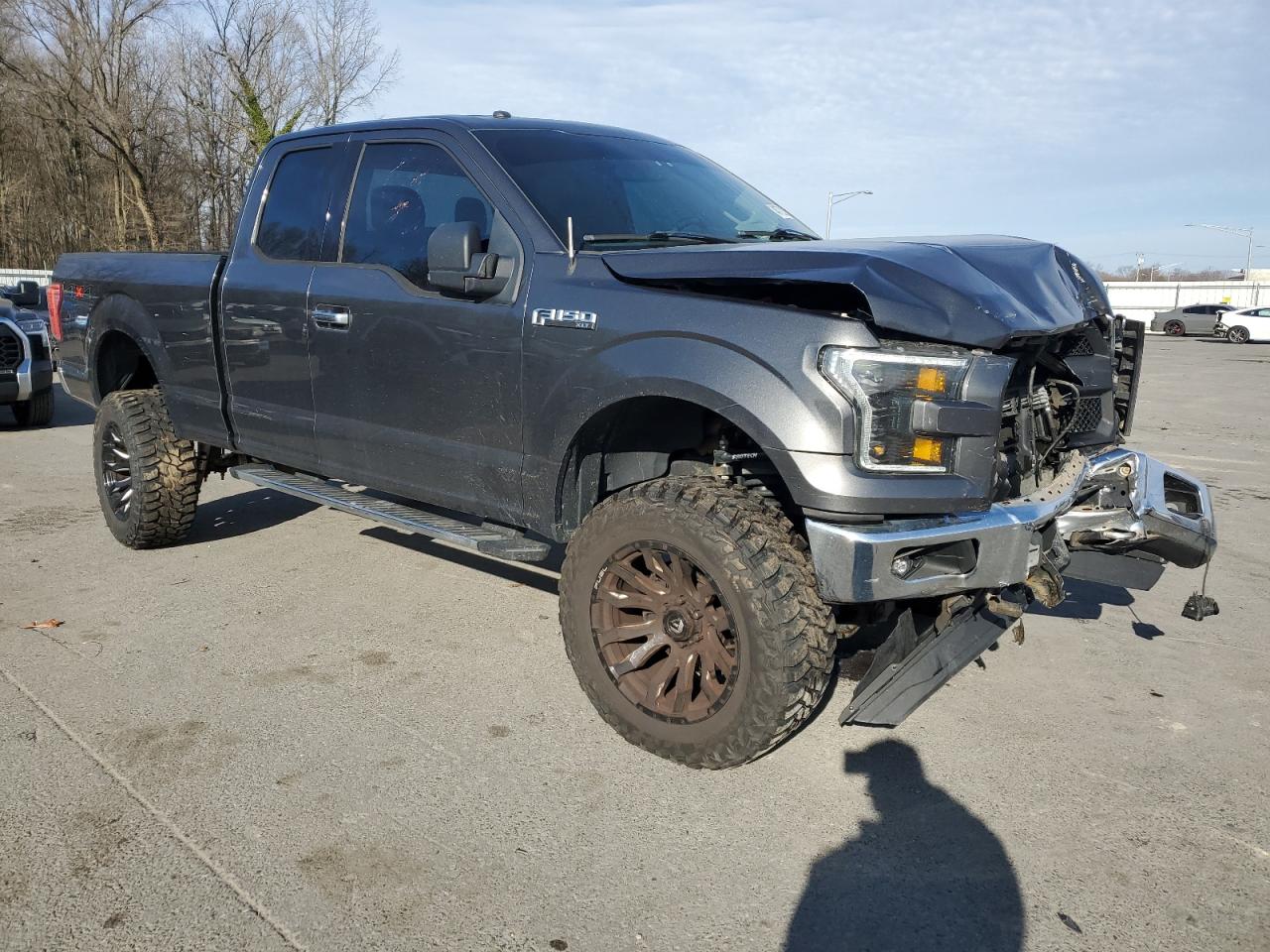 2016 Ford F-150 - Image 4