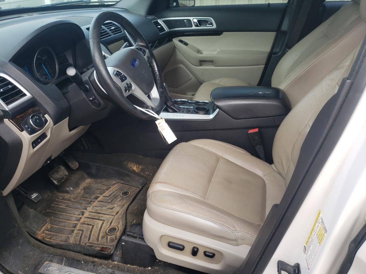 2015 Ford Explorer - Image 7