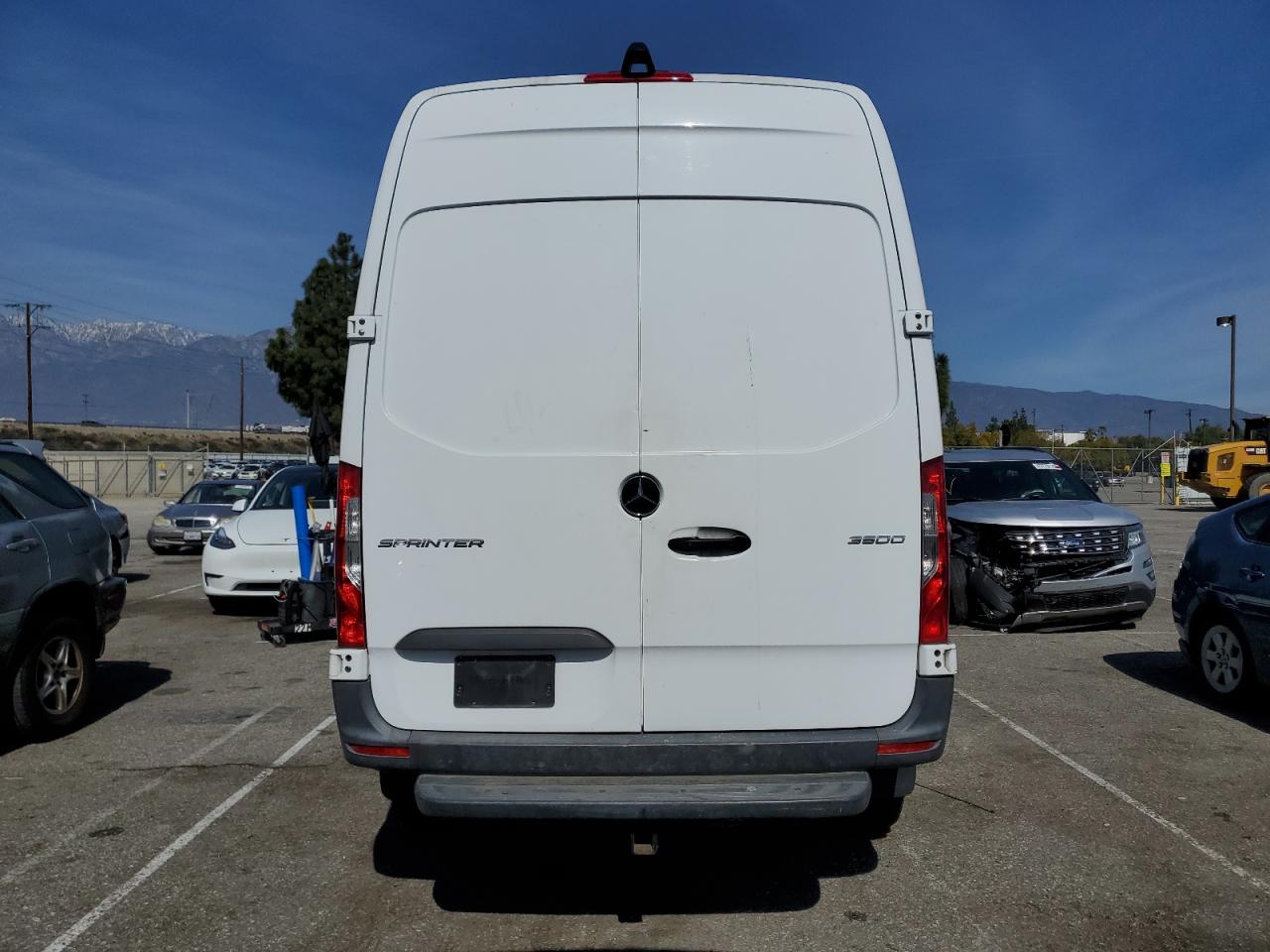 2019 Mercedes-Benz Sprinter - Image 6