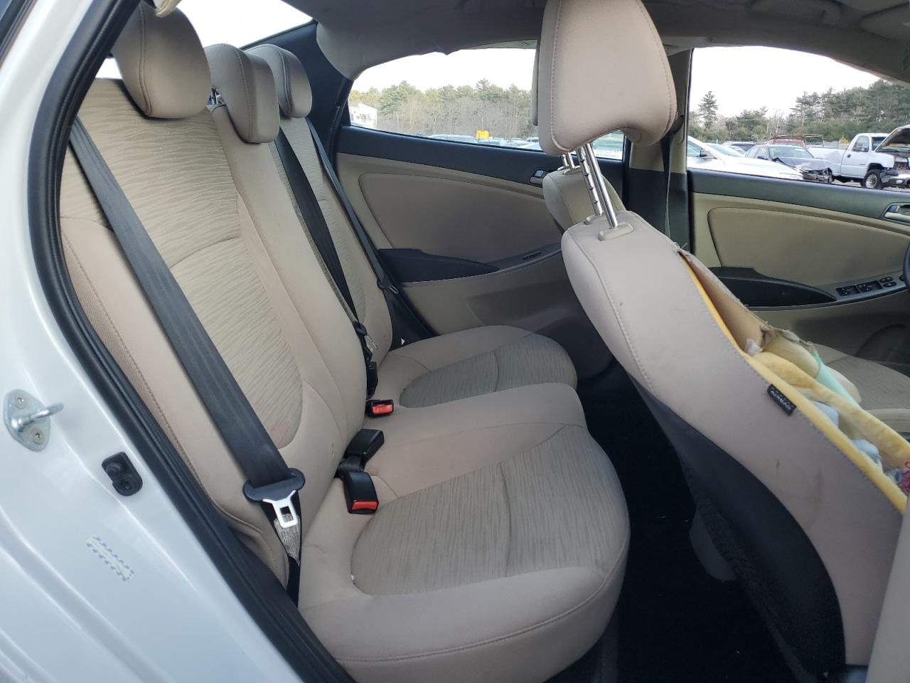2017 Hyundai Accent - Image 10