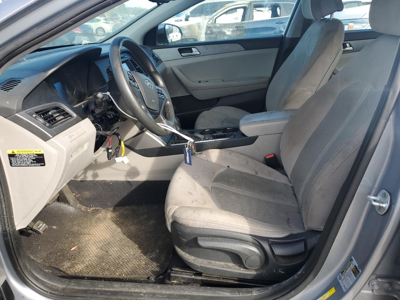 2016 Hyundai Sonata - Image 7