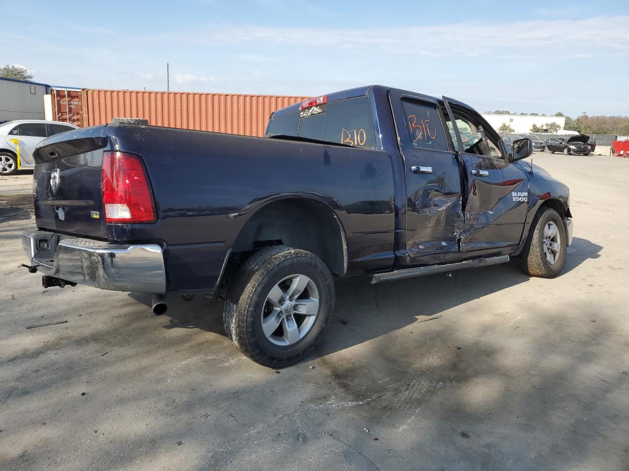 2015 RAM 1500 - Image 3