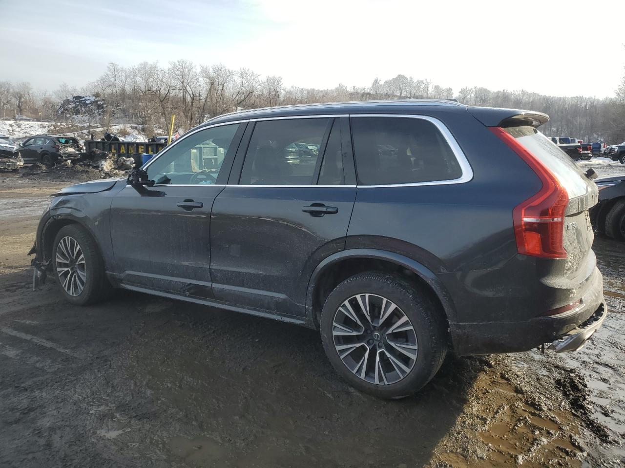 2021 Volvo XC90 - Image 2