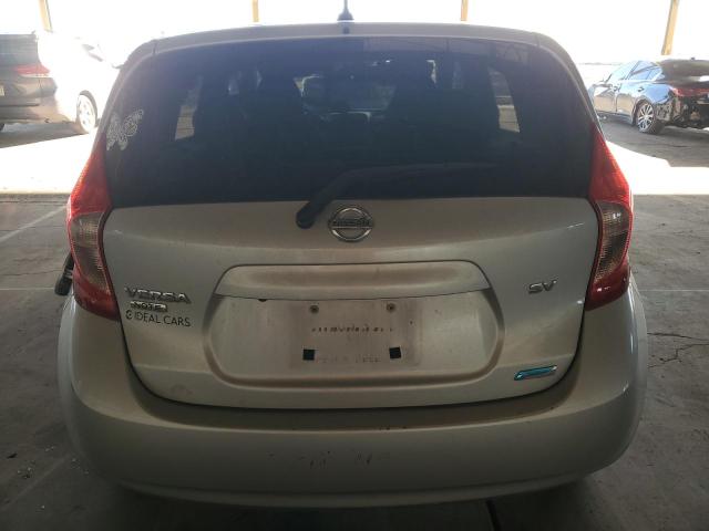 Хетчбеки NISSAN VERSA 2014 Сріблястий