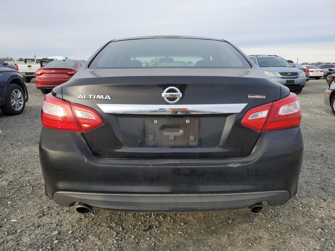 2016 Nissan Altima - Image 6