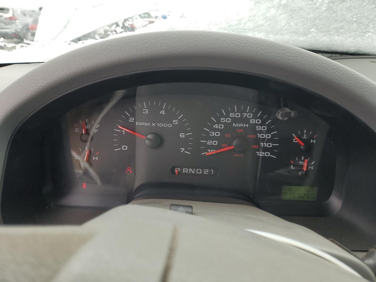 2004 Ford F-150 - Image 9
