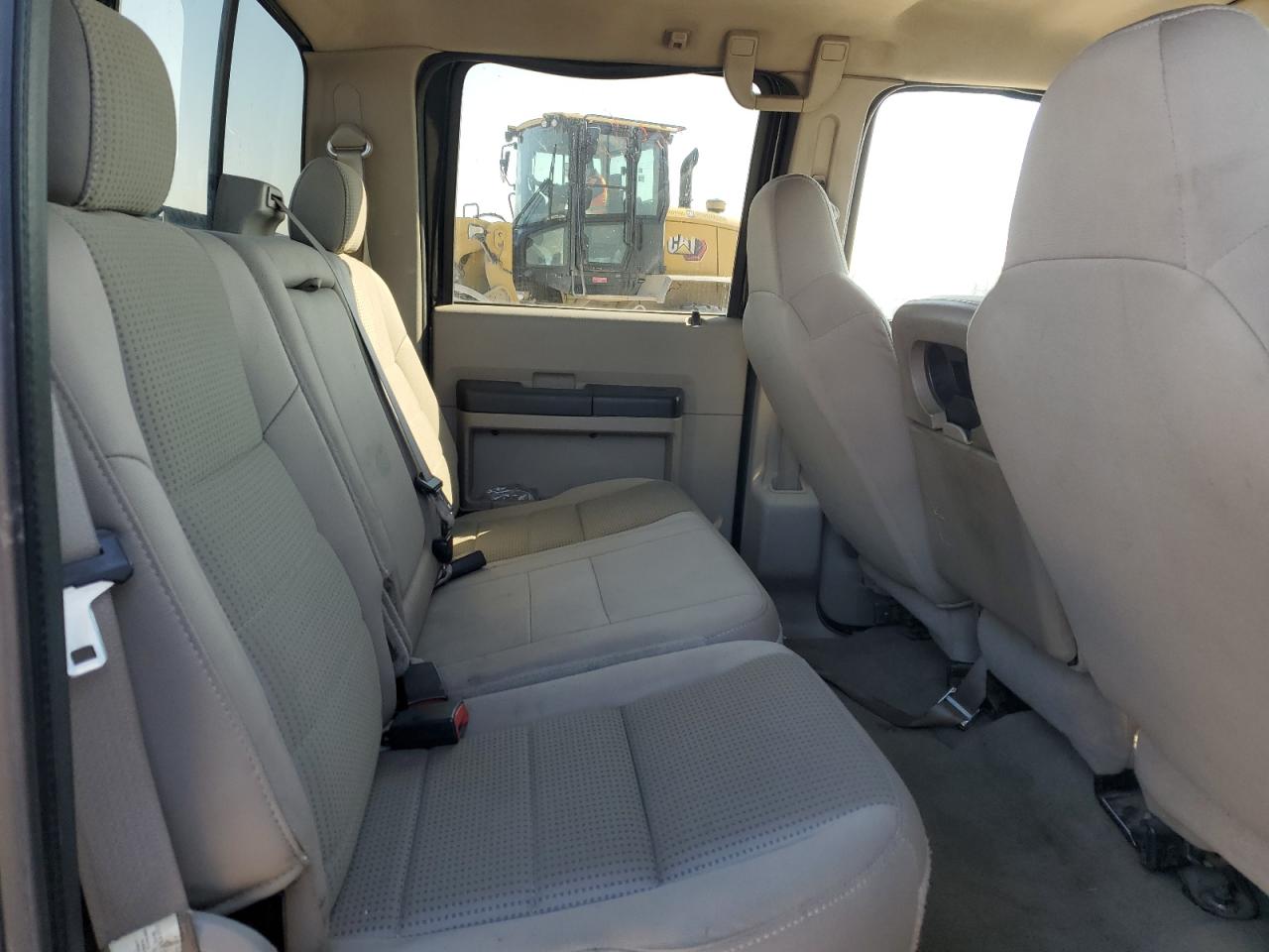 2008 Ford F350 - Image 10