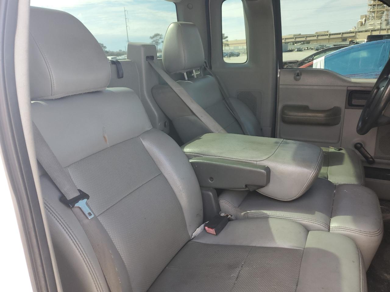 2006 Ford F-150 - Image 10