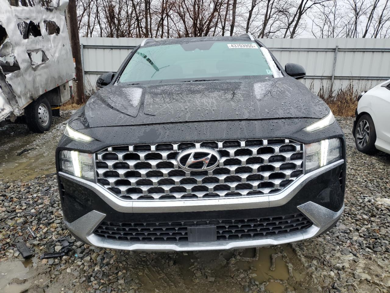 2021 Hyundai Santa Fe - Image 5