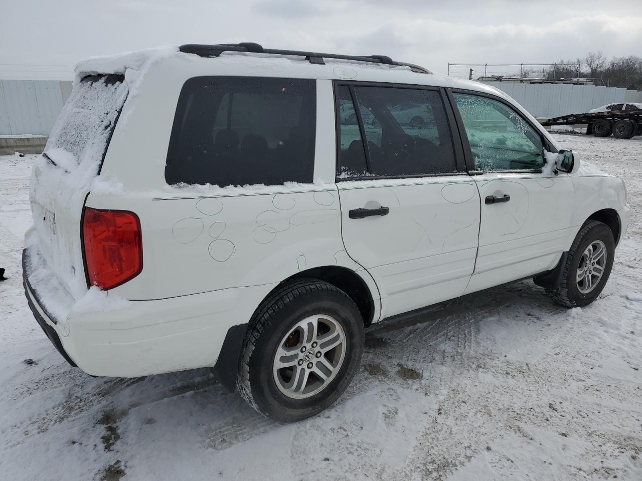 2004 Honda Pilot - Image 3