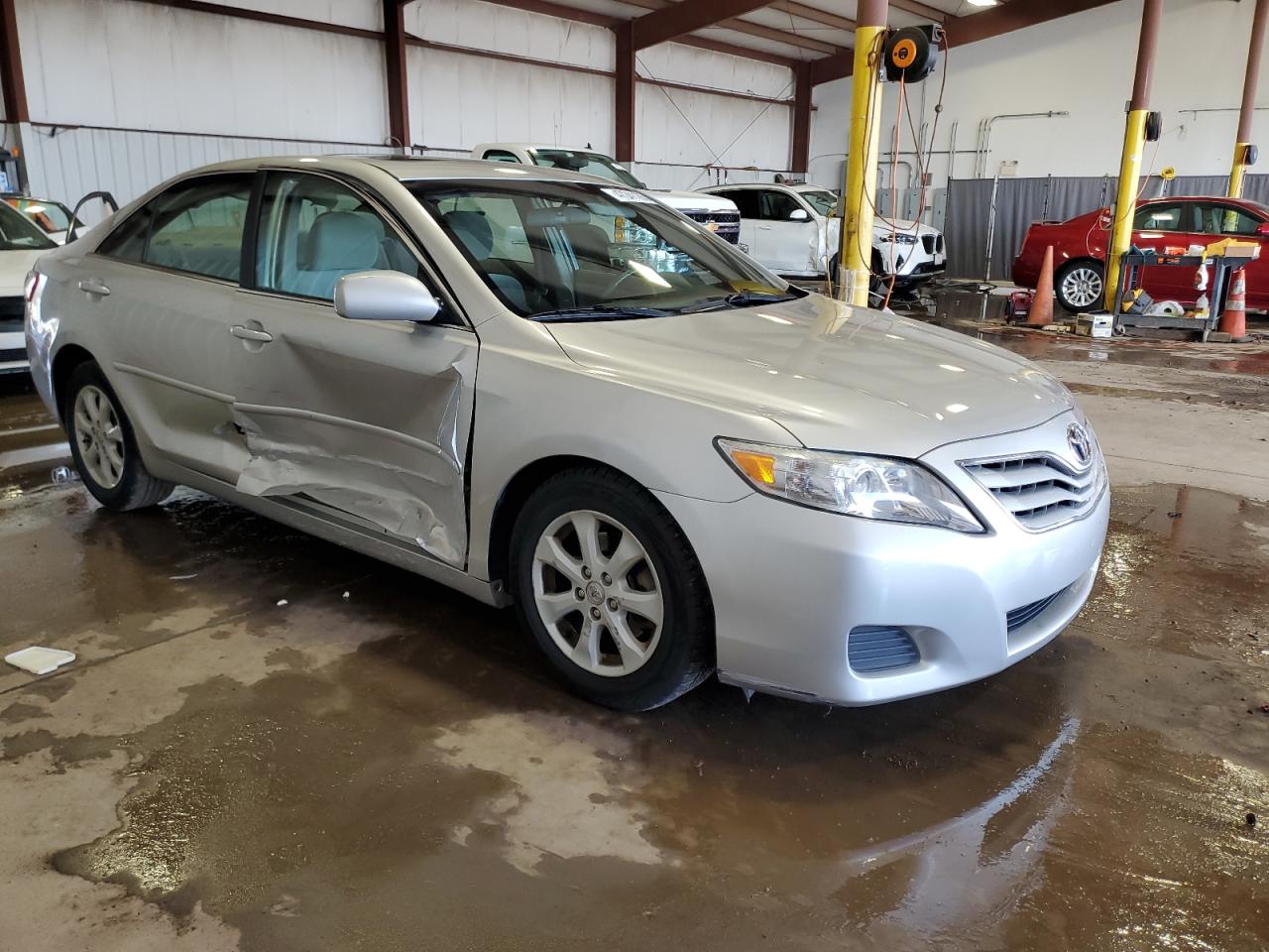 2010 Toyota Camry - Image 4