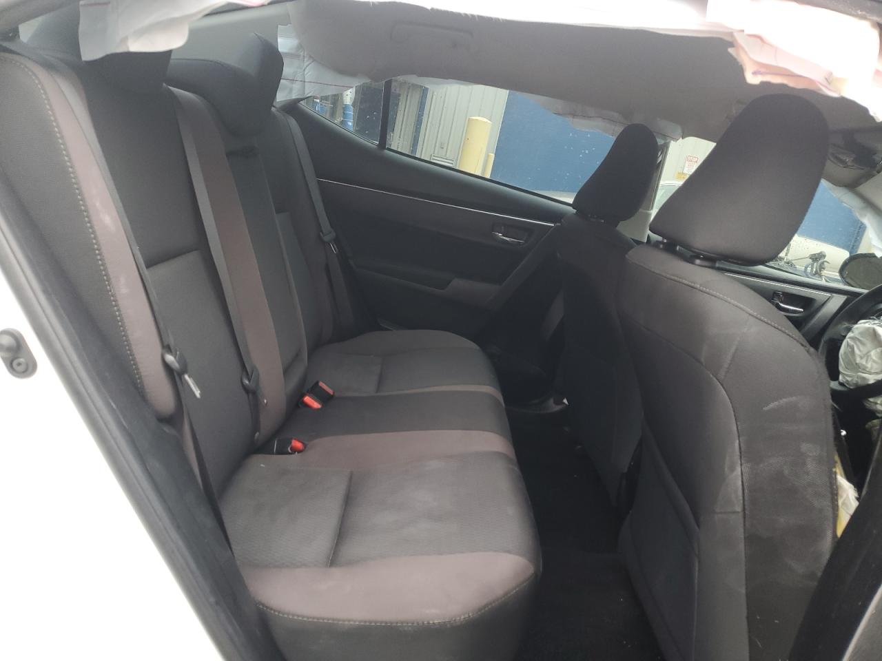 2018 Toyota Corolla - Image 10