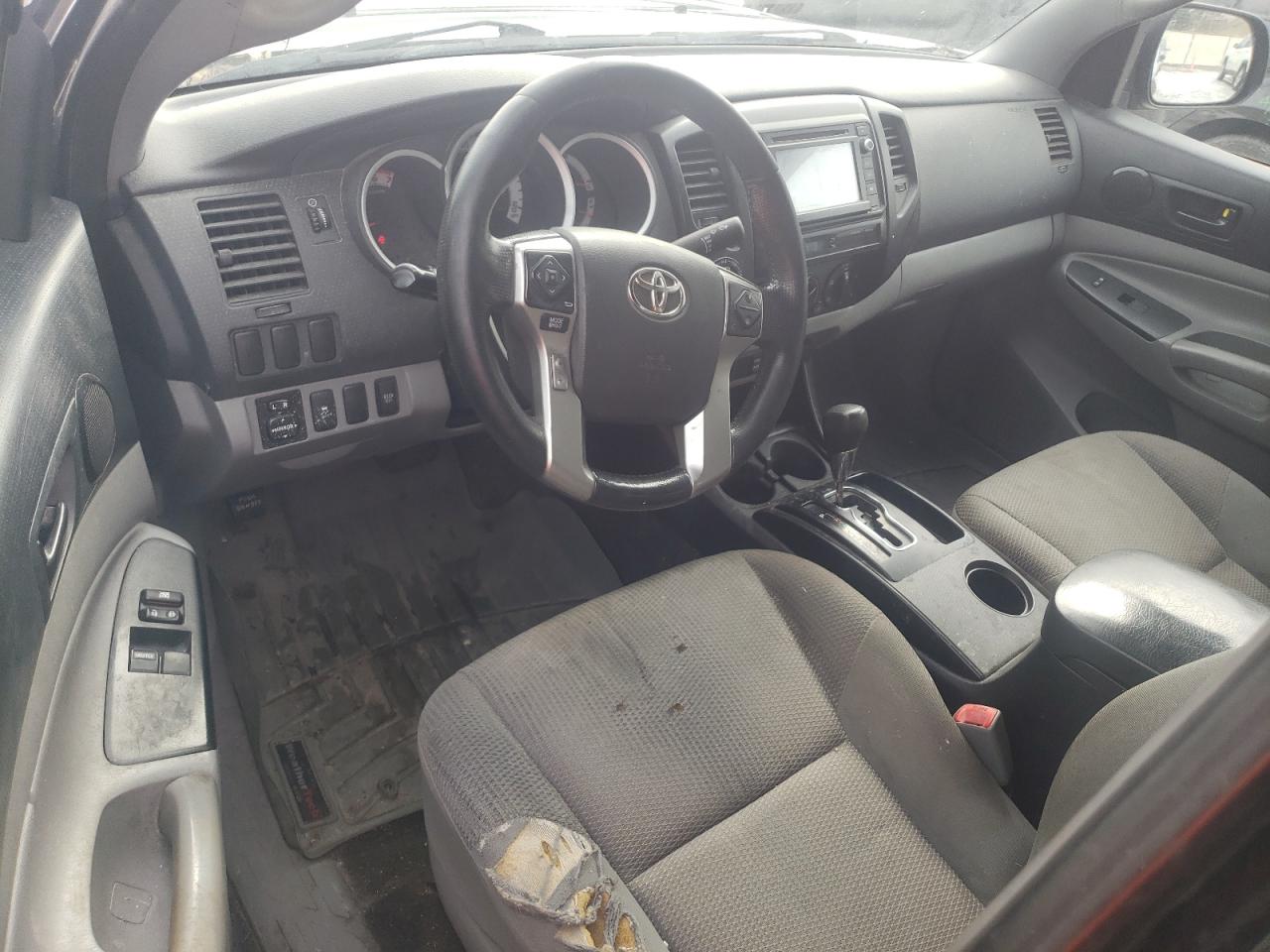 2014 Toyota Tacoma - Image 8