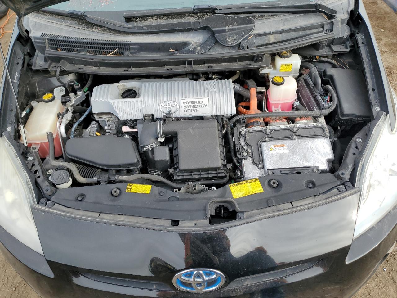 2010 Toyota Prius - Image 11