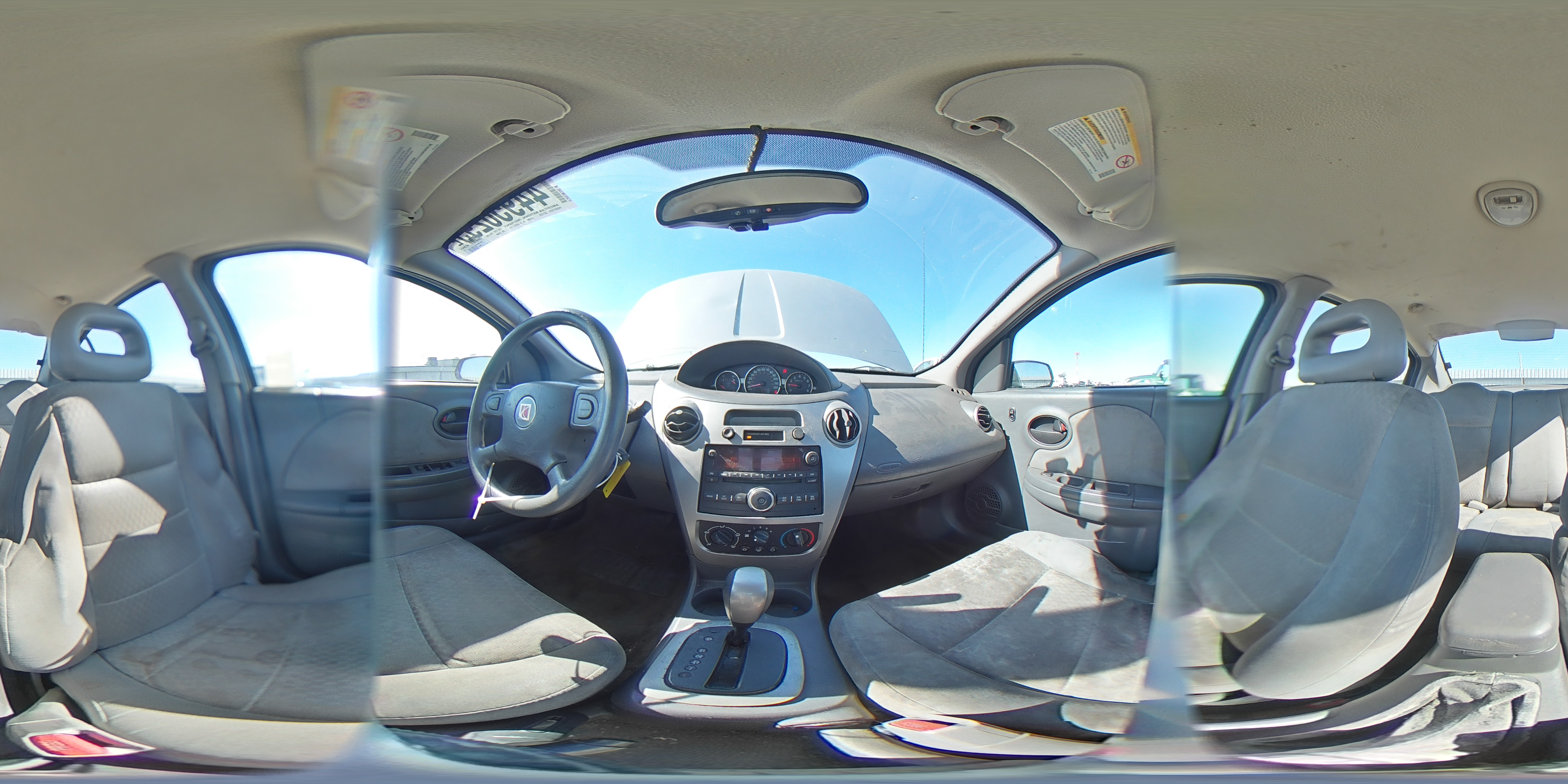 2007 Saturn ION - Image 13