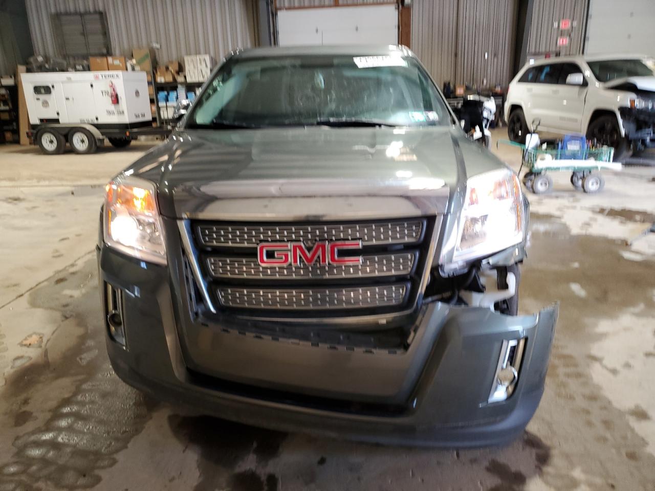 2013 GMC Terrain - Image 5