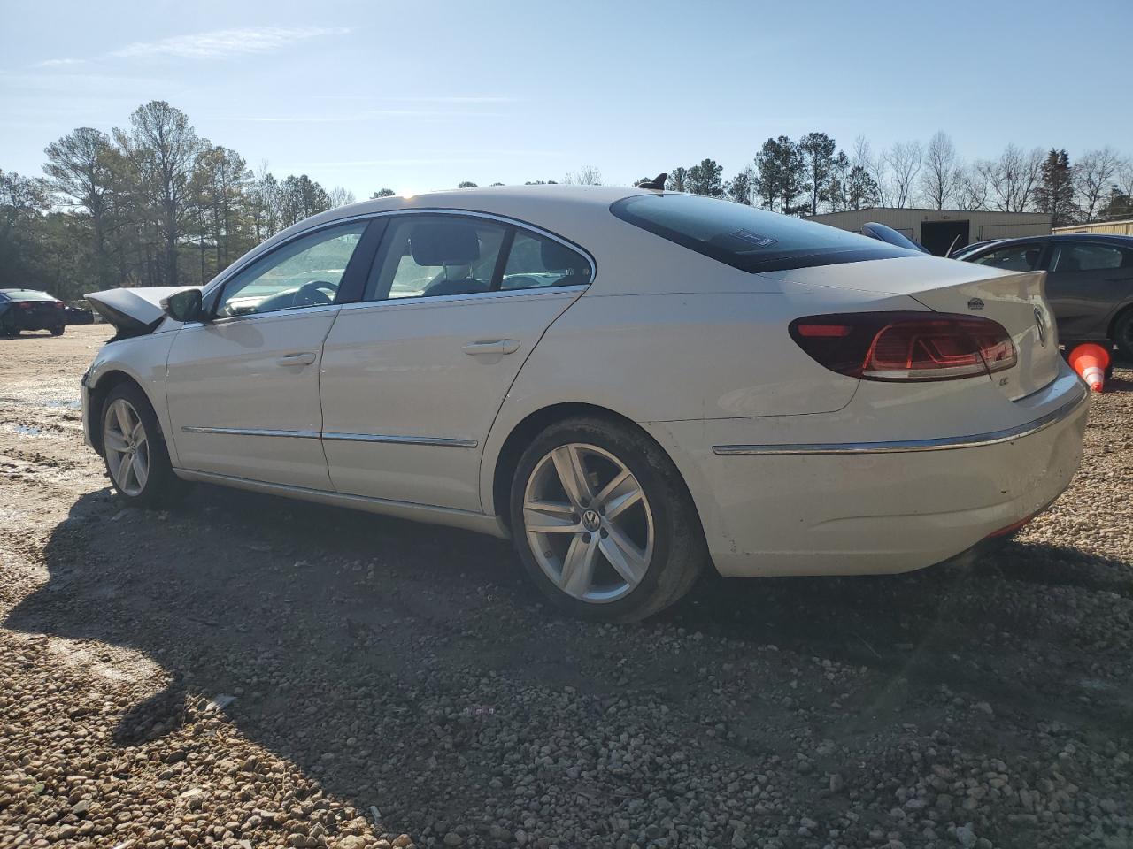 2016 Volkswagen Passat CC - Image 2
