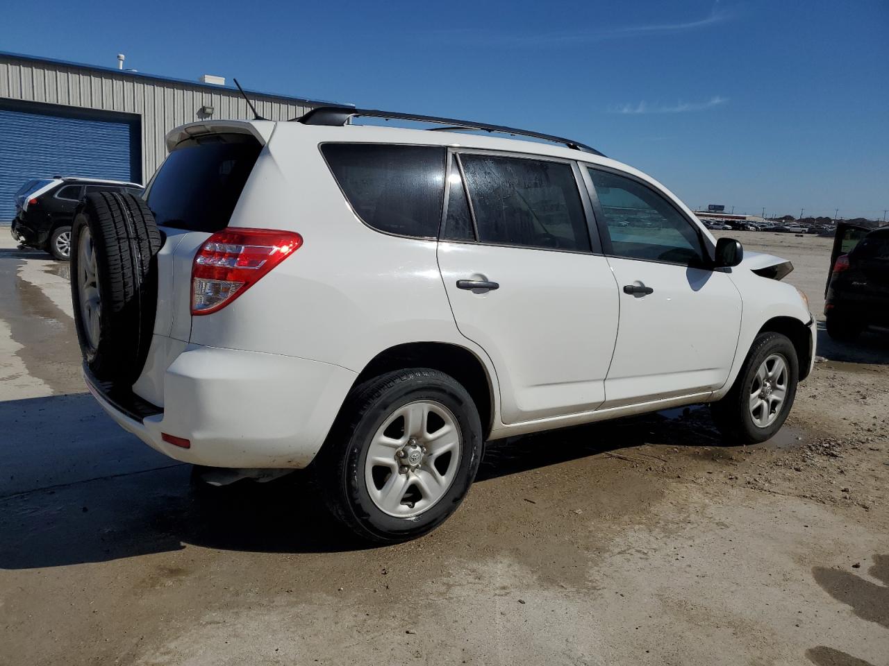 2012 Toyota RAV 4 - Image 3